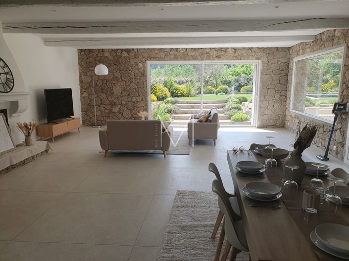 Image No.11-4 Bed House for sale