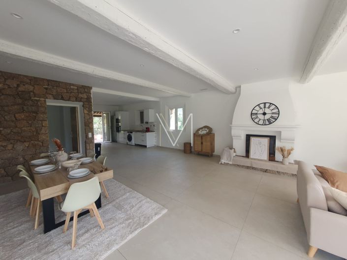 Image No.9-4 Bed House for sale