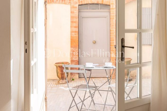 Image No.2-3 Bed Apartment for sale