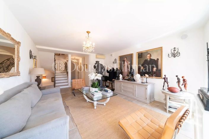 Image No.3-3 Bed Apartment for sale