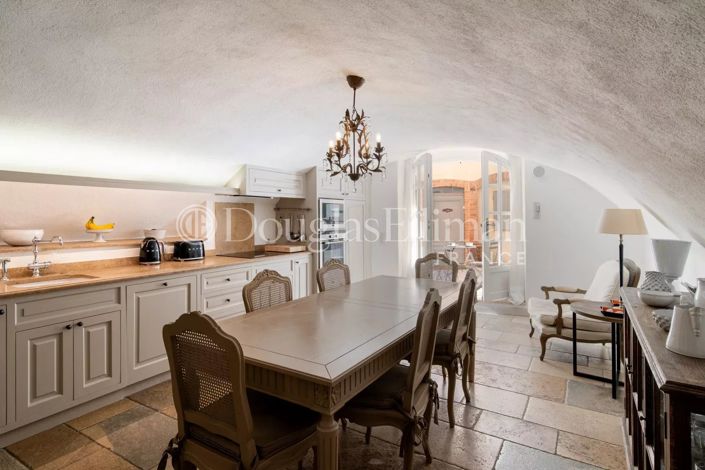 Image No.4-3 Bed Apartment for sale