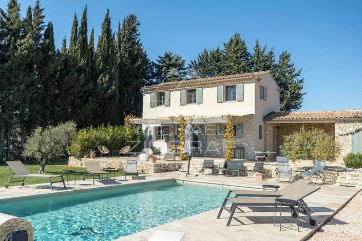 Image No.2-4 Bed House for sale