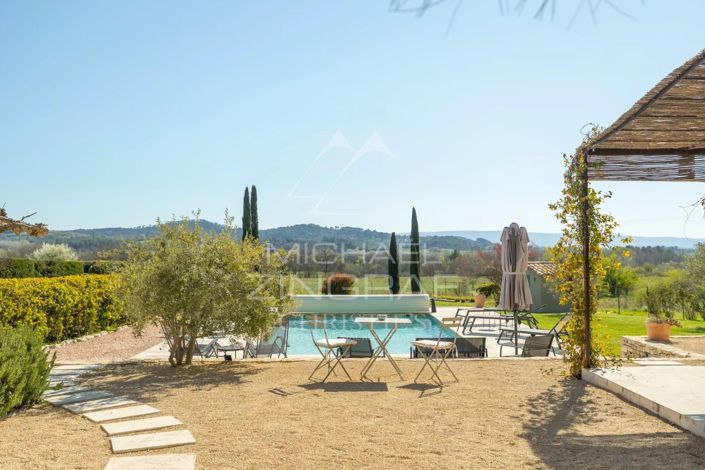 Image No.3-4 Bed House for sale