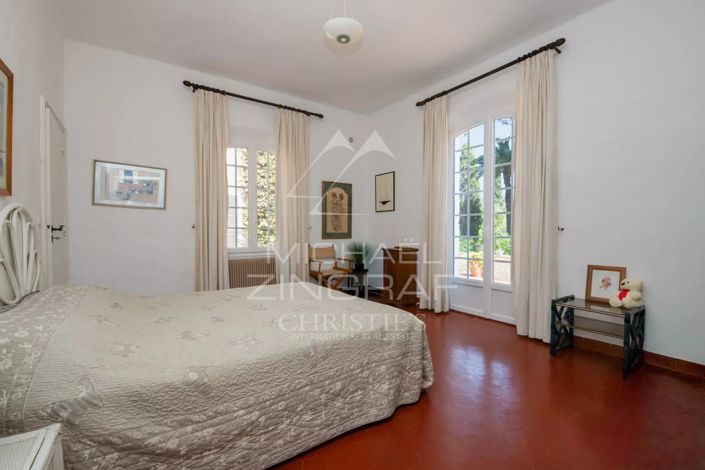 Image No.11-4 Bed House for sale