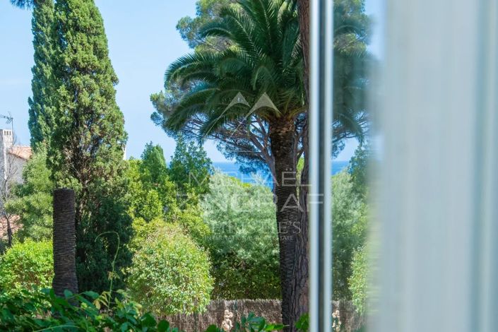 Image No.13-4 Bed House for sale