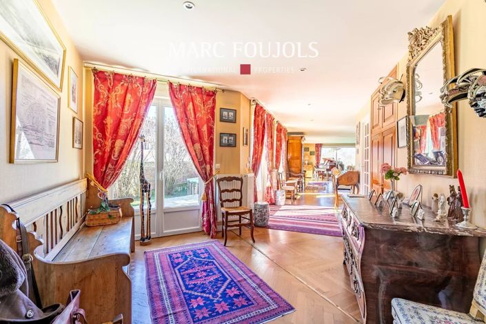 Image No.10-11 Bed House for sale