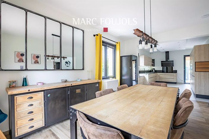 Image No.14-5 Bed House for sale