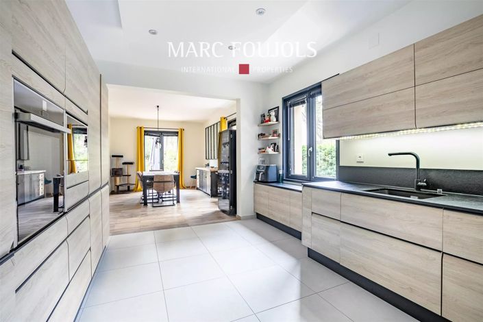 Image No.15-5 Bed House for sale