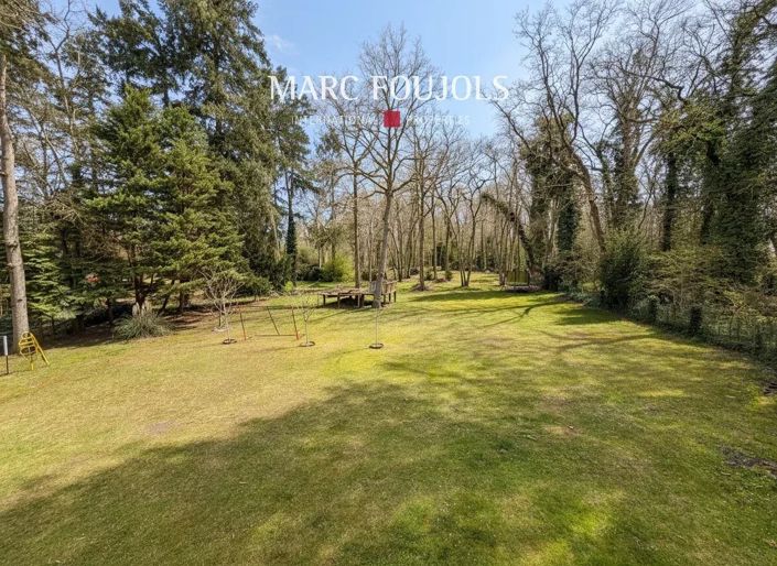 Image No.6-5 Bed House for sale