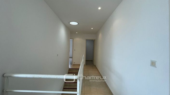 Image No.21-4 Bed House for sale