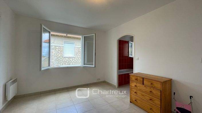 Image No.21-4 Bed House for sale
