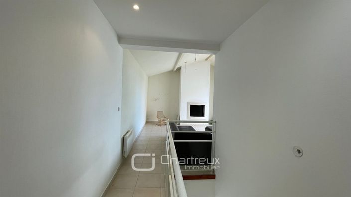 Image No.22-4 Bed House for sale