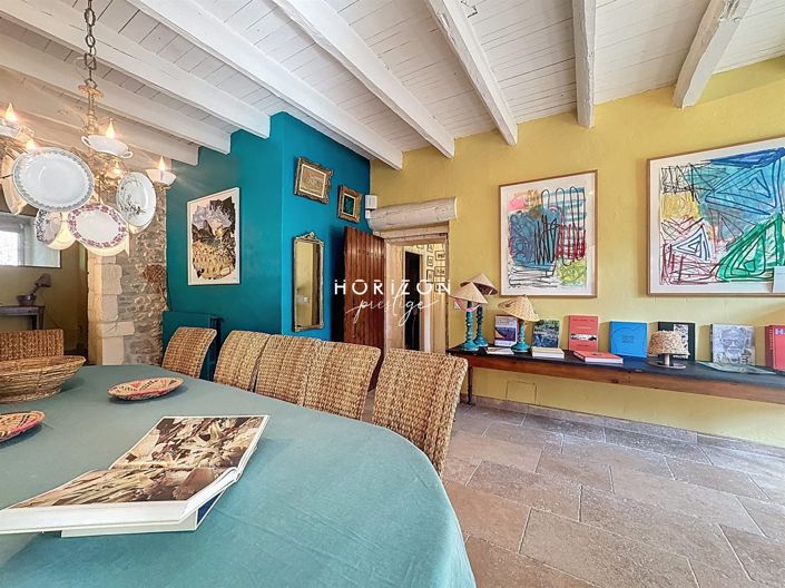 Image No.26-8 Bed Property for sale