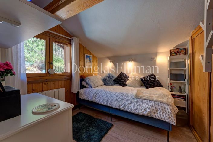 Image No.7-3 Bed House for sale