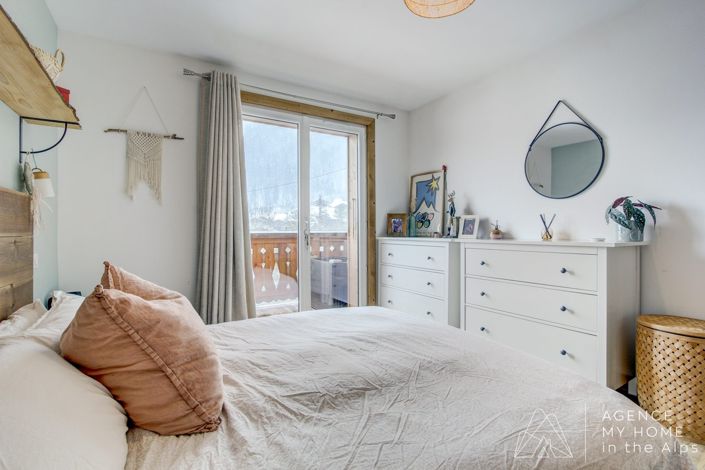 Image No.12-2 Bed Apartment for sale