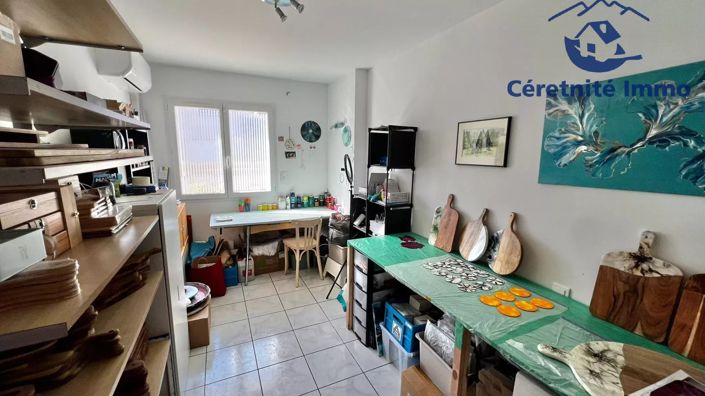 Image No.18-4 Bed House for sale