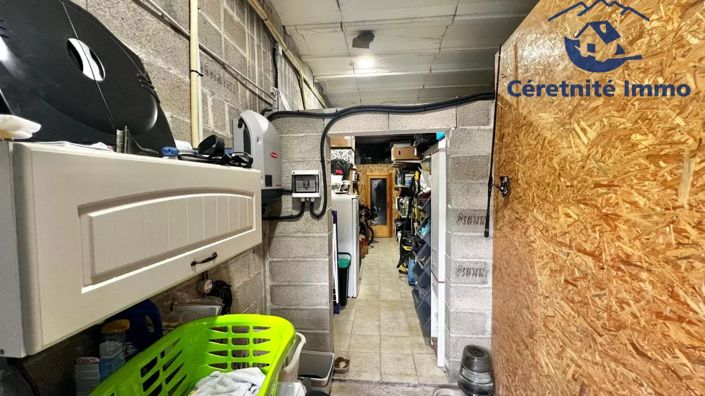 Image No.21-4 Bed House for sale