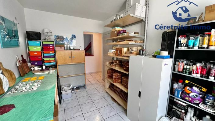 Image No.21-4 Bed House for sale