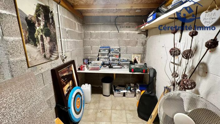 Image No.22-4 Bed House for sale