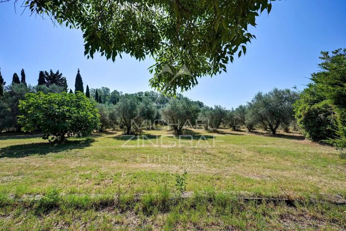 Image No.12-7 Bed House for sale