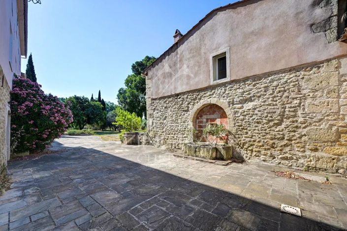 Image No.28-7 Bed House for sale