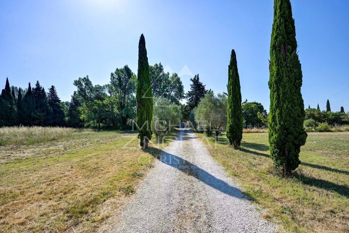 Image No.29-7 Bed House for sale