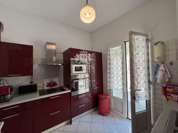 Image No.8-2 Bed House for sale