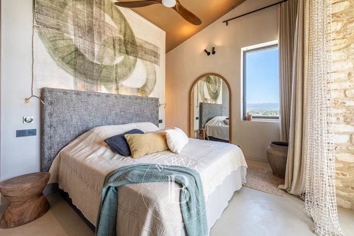 Image No.24-Maison de 6 chambres à vendre à Gordes