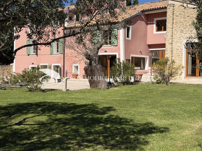 Image No.19-Maison de 11 chambres à vendre à Mormoiron