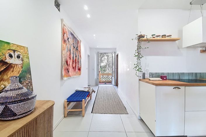 Image No.12-3 Bed Apartment for sale