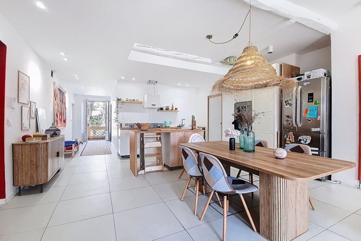 Image No.8-3 Bed Apartment for sale