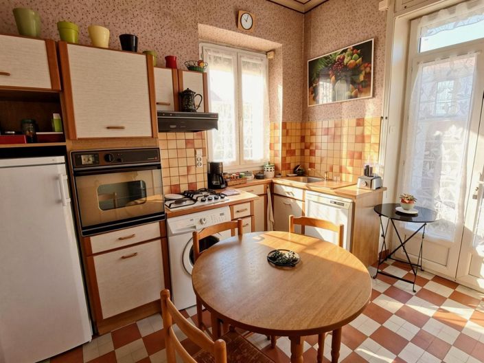 Image No.6-3 Bed Apartment for sale