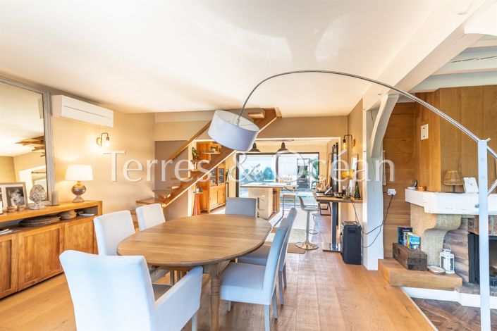 Image No.5-7 Bed House for sale