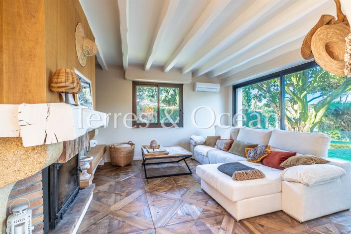 Image No.6-7 Bed House for sale