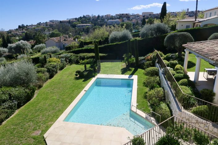 Image No.2-4 Bed House for sale