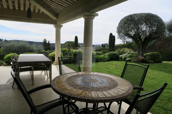 Image No.5-4 Bed House for sale