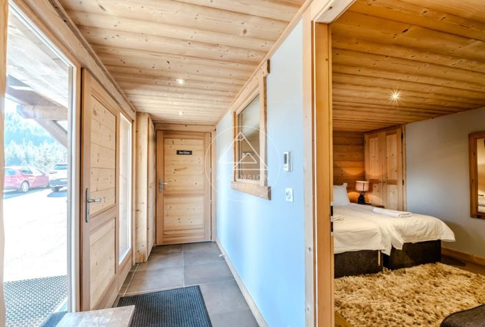 Image No.27-5 Bed House for sale