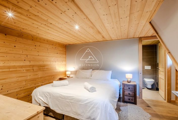 Image No.33-5 Bed House for sale