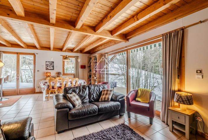 Image No.3-3 Bed House for sale