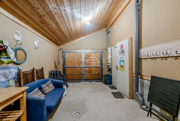 Image No.36-3 Bed House for sale