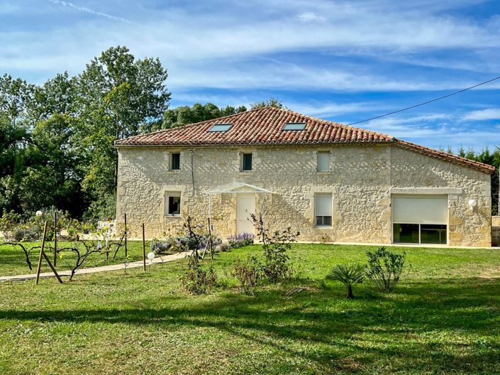 Image No.5-5 Bed Property for sale