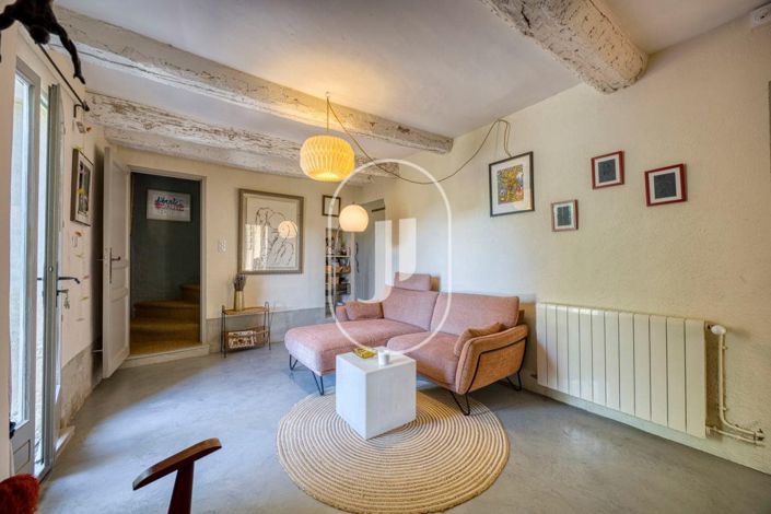 Image No.43-10 Bed House for sale