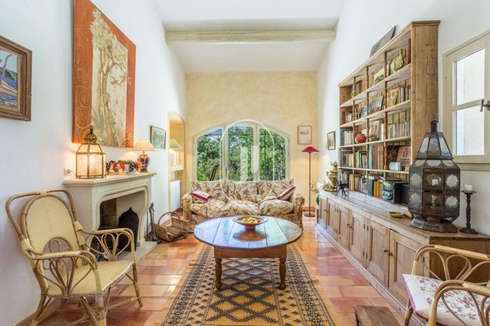 Image No.7-3 Bed House for sale