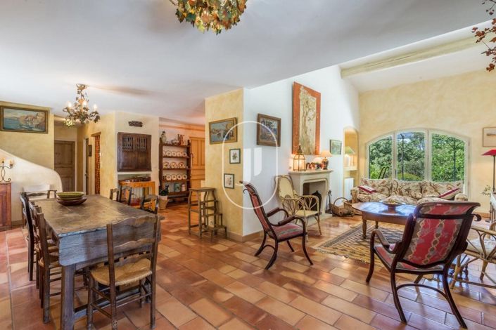 Image No.8-3 Bed House for sale