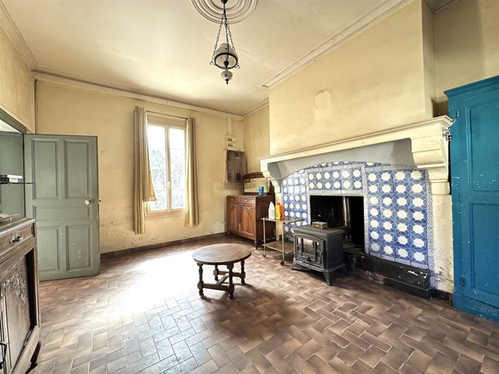 Image No.7-2 Bed House for sale