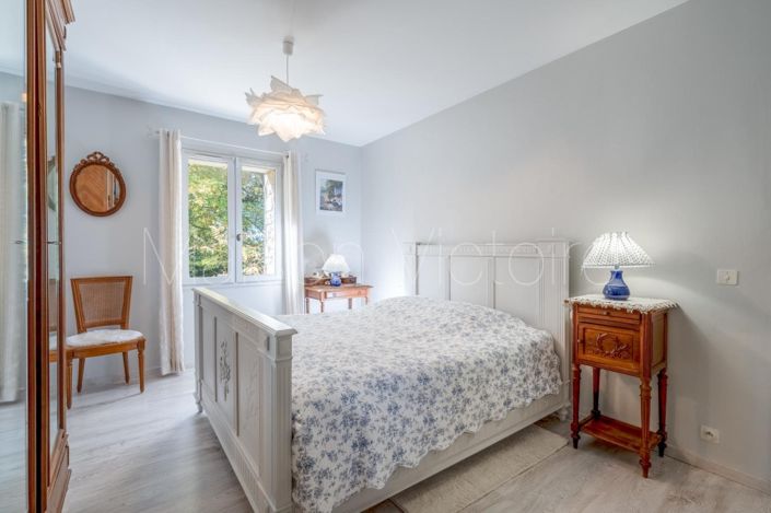 Image No.7-Maison de 5 chambres à vendre à Caseneuve