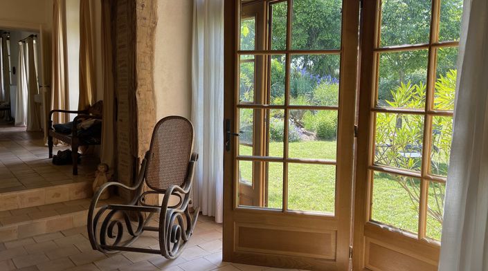 Image No.11-5 Bed House for sale