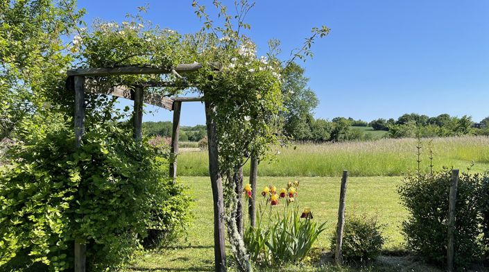 Image No.15-5 Bed House for sale