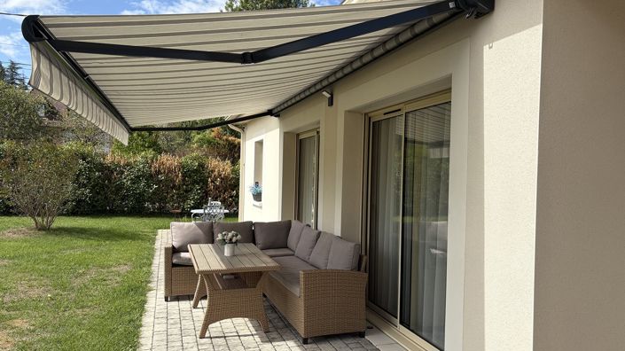 Image No.11-3 Bed House for sale