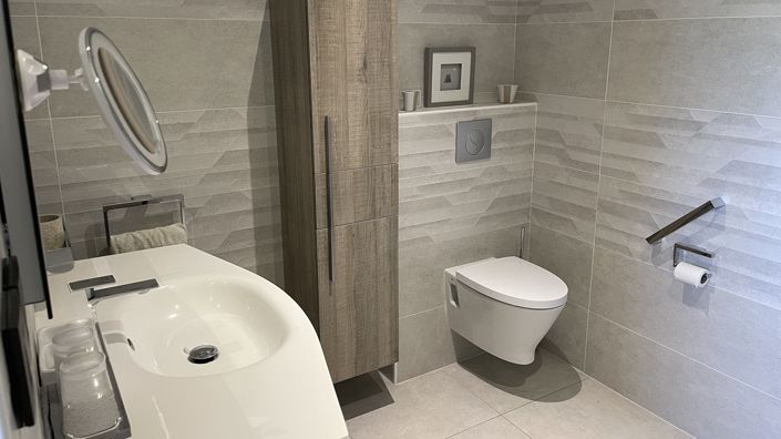 Image No.8-3 Bed House for sale